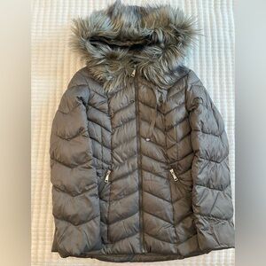 Tahari Winter Jacket Puffer Gray Gray with Faux Fur Hoodie Hood